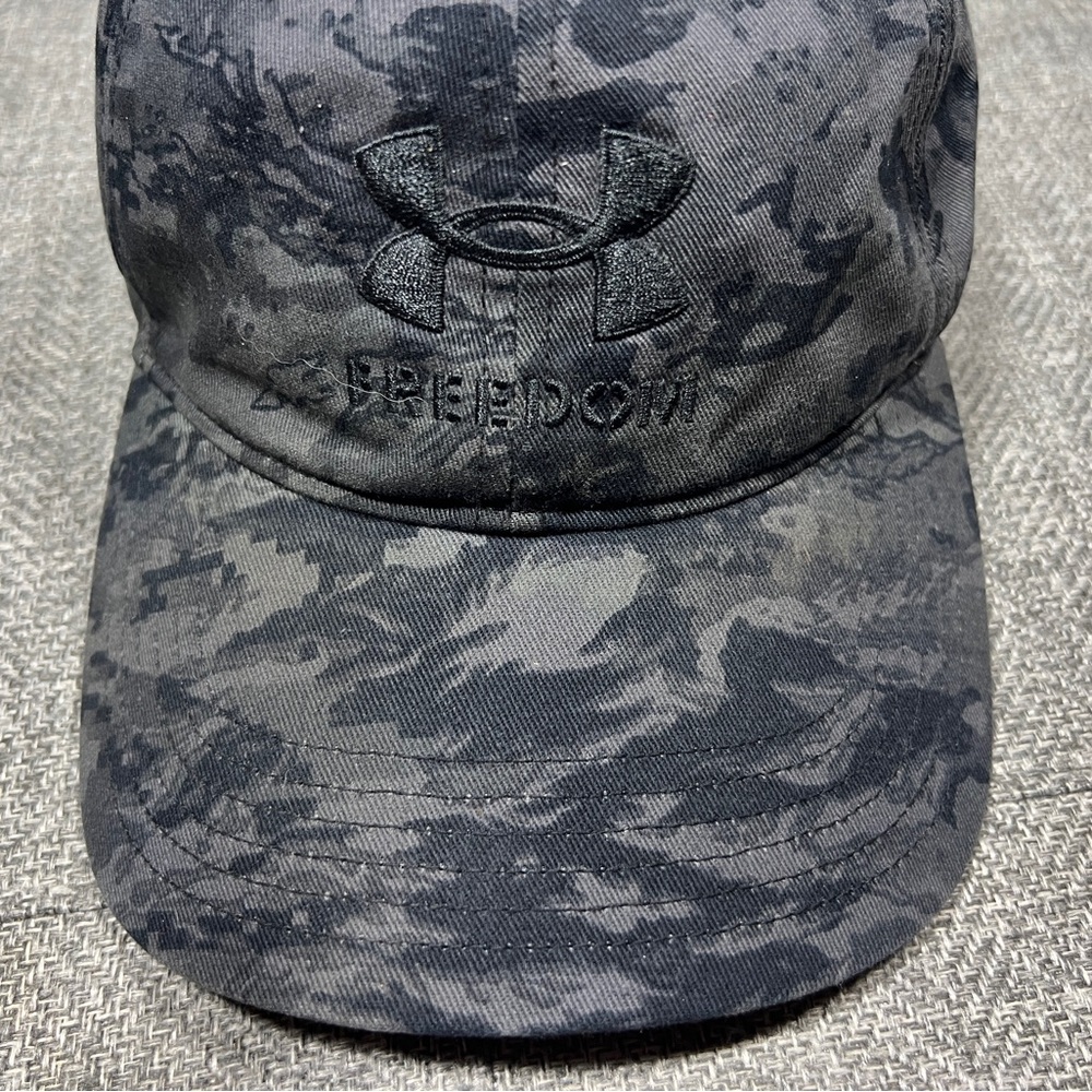 Under Armour Men's Freedom Cap / Hat Adjustable Strapback Urban Camo Black/Grey - Picture 6 of 9